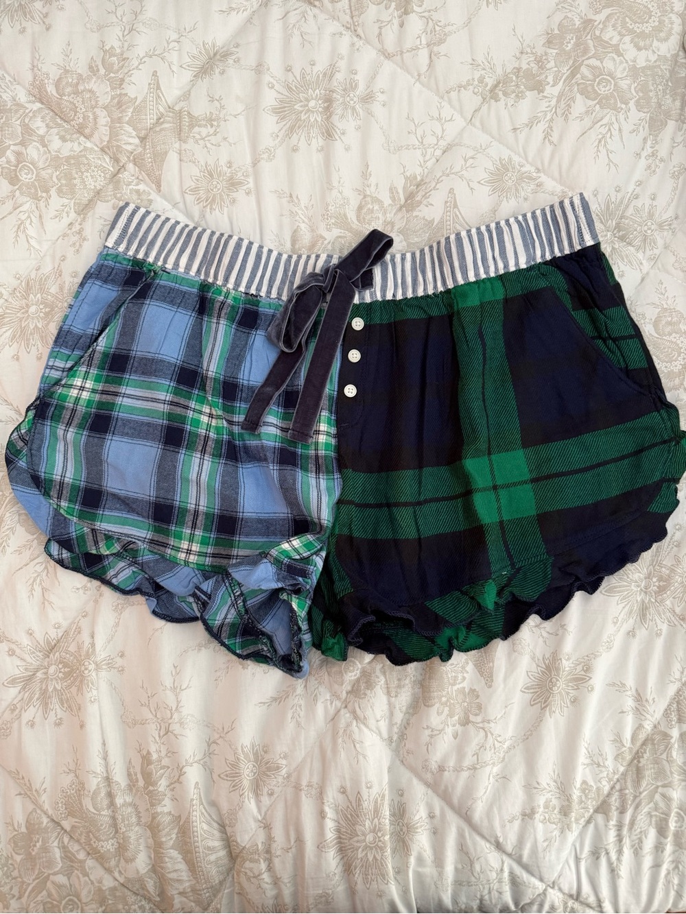 aerie Two-Tone Plaid Split-Panel Lounge Shorts in Blue and Green